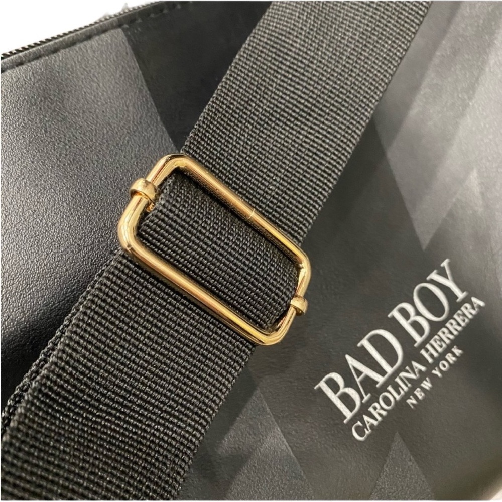 CAROLINA HERRERA BAD BOY WEEKENDER TRAVEL DUFFLE BAG - Picture 6 of 6